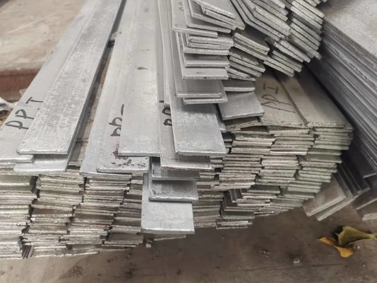 Thép cán nóng ASTM Thép nhẹ Thanh phẳng 6m Sắt mạ kẽm nhúng nóng