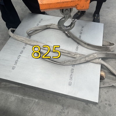 Kích thước tấm: 4 ′′ x 8 ′′ x 10 mm dày Vật liệu lớp Inconel 825 Sản phẩm bằng thép hợp kim