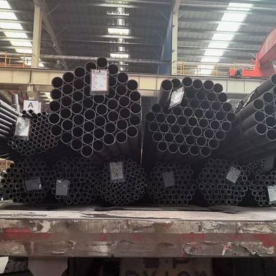 ASME SA335 P92 ống hợp kim thép liền mạch cho nồi hơi nhiệt độ cao 88.9 * 11.13mm bình thường hóa và làm nóng