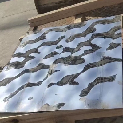 201 304 Bảng sóng nước kim loại bạc với hiệu ứng nước Kích thước 1220 X 3000mm